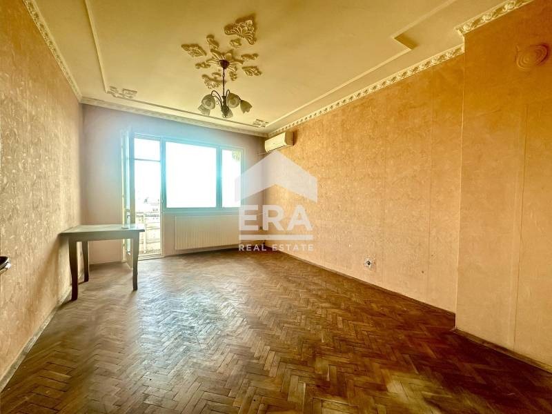Продава 3-СТАЕН, гр. Варна, Младост 1