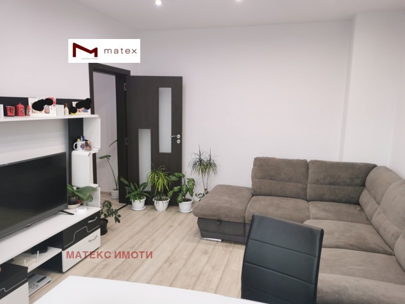 For Sale  3+ bedroom Varna , Mladost 1 , 74 sq.m | 68005383 - image [4]