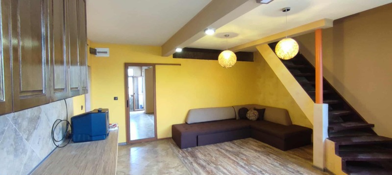 Продава МЕЗОНЕТ, гр. Велико Търново, Света гора, снимка 3 - Апартаменти - 53232292