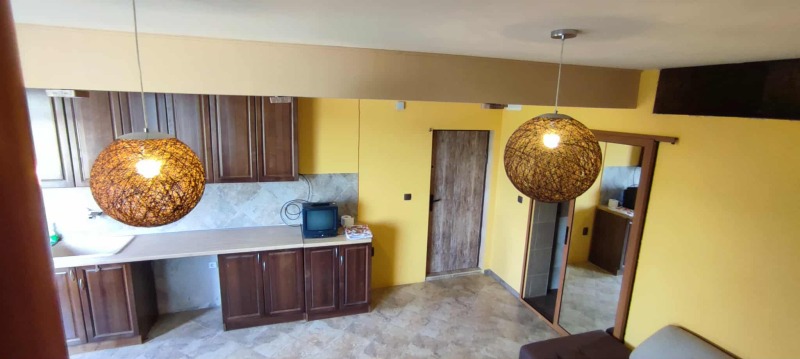 Продава МЕЗОНЕТ, гр. Велико Търново, Света гора, снимка 2 - Апартаменти - 53232292