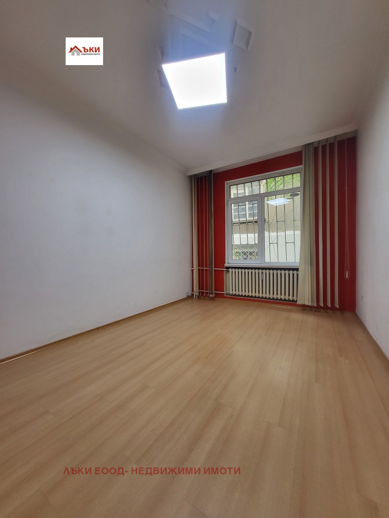 Na prodej  Kancelář Sofia , Centar , 65 m2 | 88755378 - obraz [2]