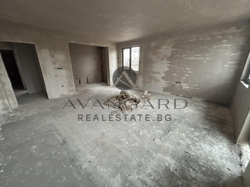 Продава 4-СТАЕН в град Пловдив, Остромила - 131 кв.м / 166 000 € » 324 667.78 лв., АВАНГАРД РИЪЛ ЕСТЕЙТ