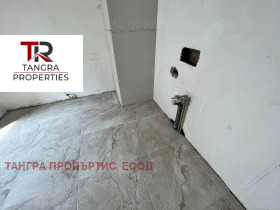 2 slaapkamers Radomir, regio Pernik 2