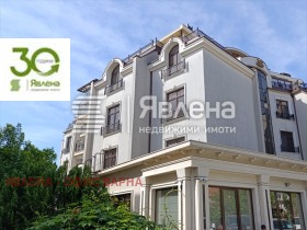 3 slaapkamers Briz, Varna 14