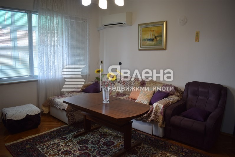 Продава 3-СТАЕН, гр. Бургас, Център, снимка 3 - Апартаменти - 53687765