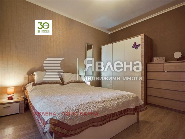 Продава 4-СТАЕН, гр. Варна, Бриз, снимка 4 - Aпартаменти - 49578949