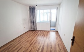 1 dormitorio Lyatno kino Trakiya, Varna 1