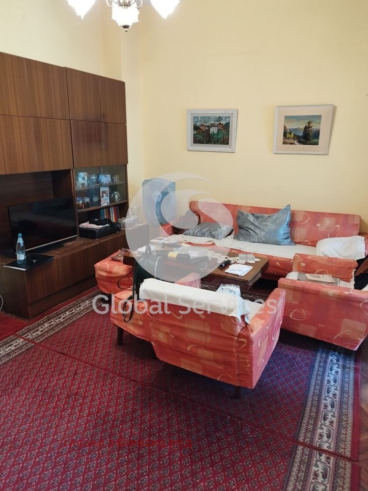 Продается  2 спальни София , Център , 103 кв.м | 65689722