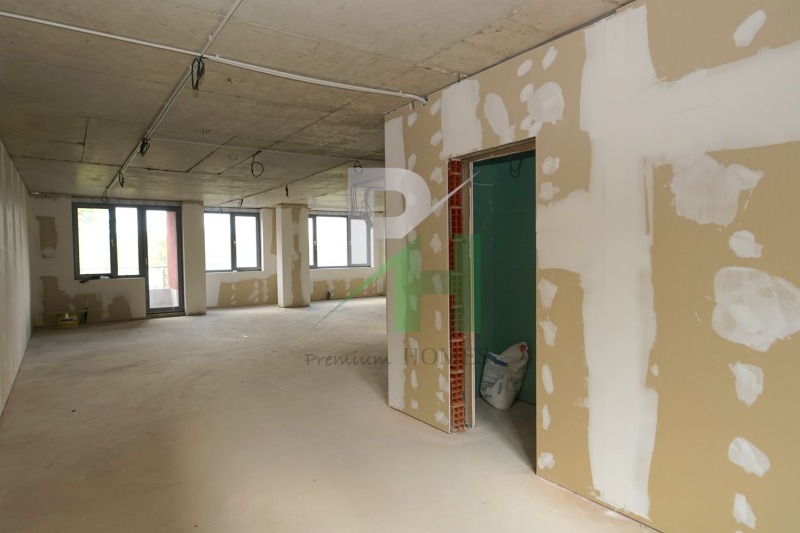En venta  Oficina Sofia , Manastirski livadi , 317 metros cuadrados | 42221891 - imagen [3]