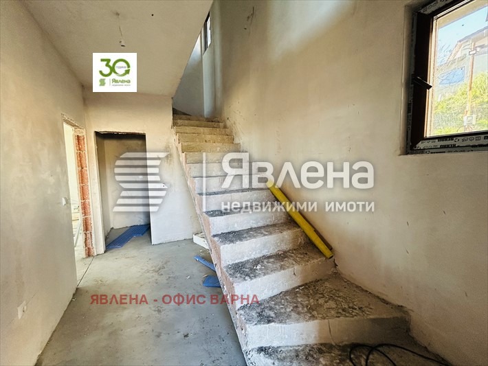 Продава КЪЩА, гр. Варна, м-т Акчелар, снимка 12 - Къщи - 53714413
