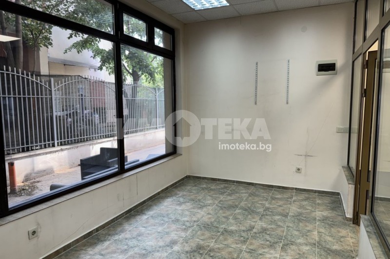 Na sprzedaż  Sklep Sofia , Darwenica , 20 mkw | 95297354 - obraz [4]