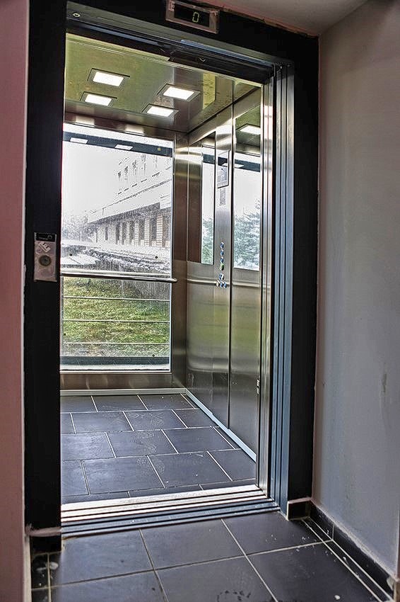 Продава МАГАЗИН, гр. Перник, Димова махала, снимка 16 - Магазини - 52367571