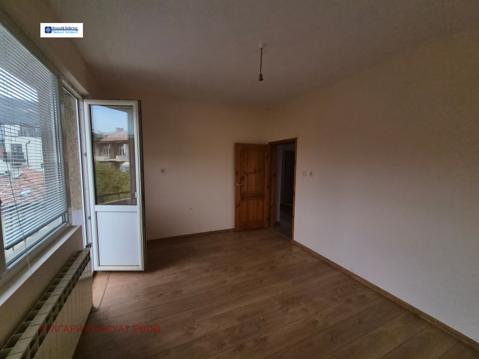Продава 4-СТАЕН, гр. Кюстендил, Център, снимка 9 - Апартаменти - 56068418