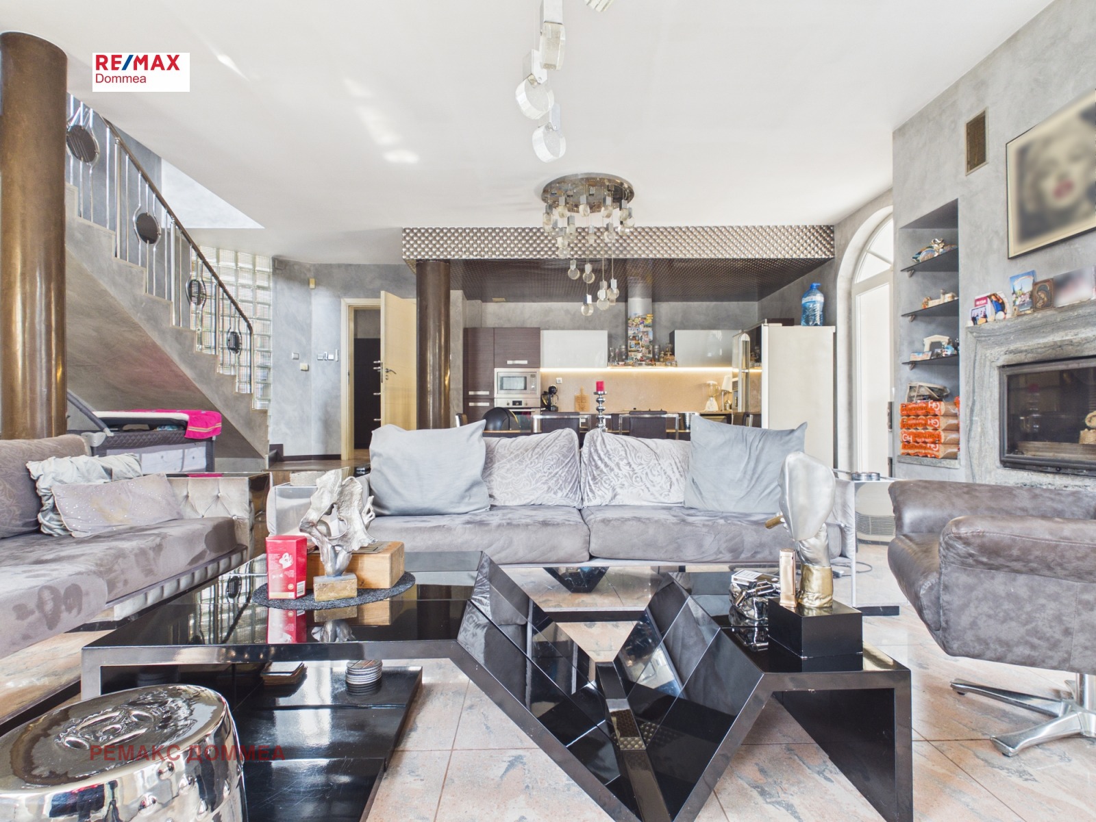 Продава КЪЩА, гр. Варна, м-т Долна Трака, снимка 3 - Къщи - 53778859