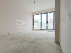 Продава 2-стаен град Варна Бриз - [1] 