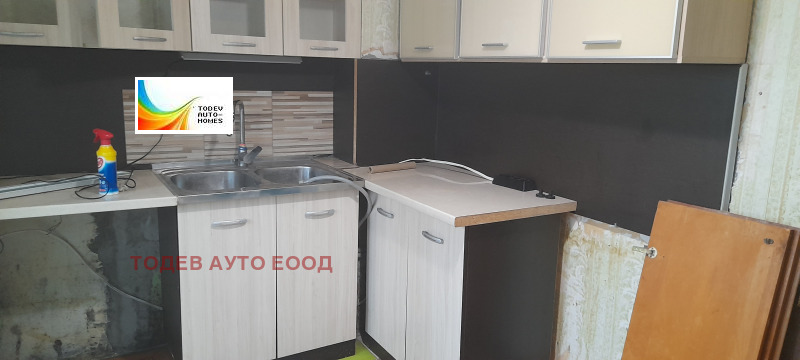 Продава 2-СТАЕН, гр. Хасково, Орфей, снимка 2 - Апартаменти - 52944329