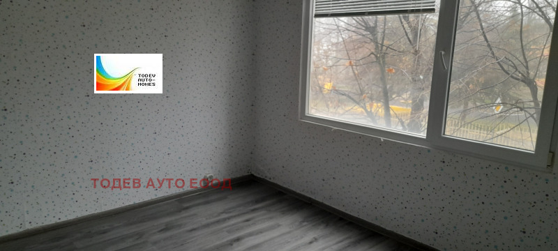 Продава 2-СТАЕН, гр. Хасково, Орфей, снимка 3 - Апартаменти - 52944329