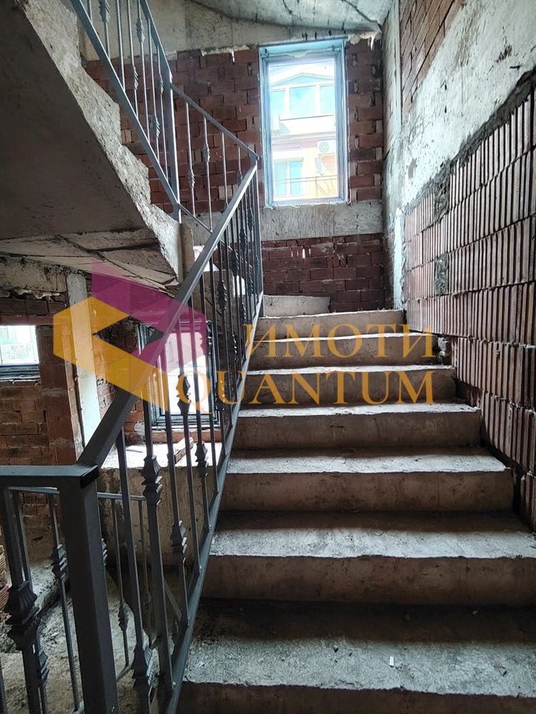 Продава 3-СТАЕН, гр. Варна, Колхозен пазар, снимка 9 - Апартаменти - 54727664