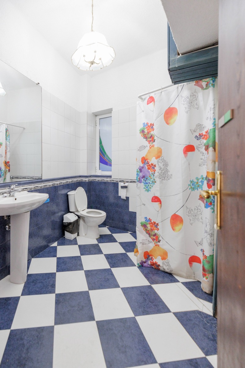 Продава МНОГОСТАЕН, гр. София, Център, снимка 12 - Апартаменти - 52537857