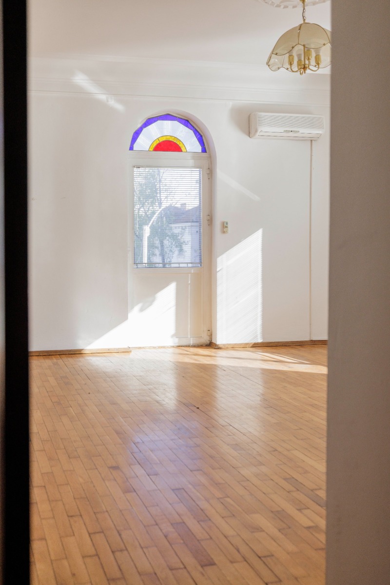 Продава МНОГОСТАЕН, гр. София, Център, снимка 10 - Апартаменти - 52537857