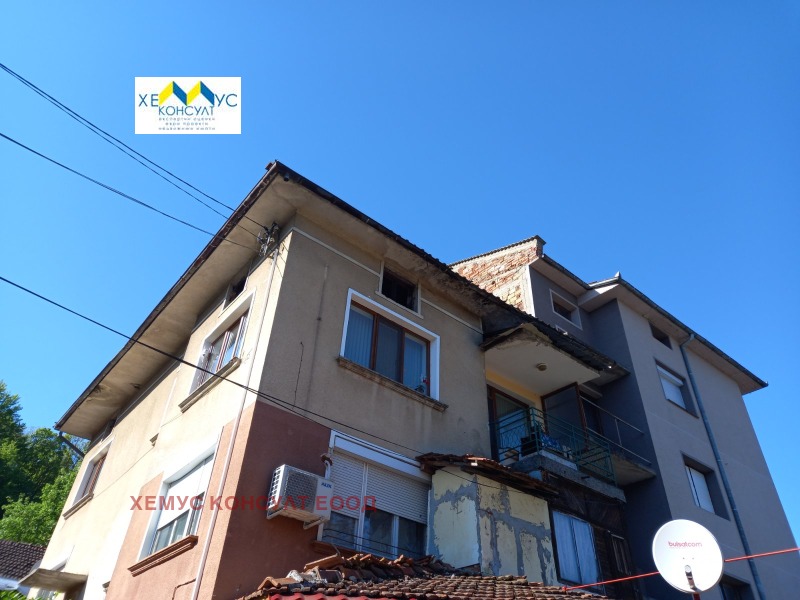 Продава ЕТАЖ ОТ КЪЩА, гр. Троян, област Ловеч