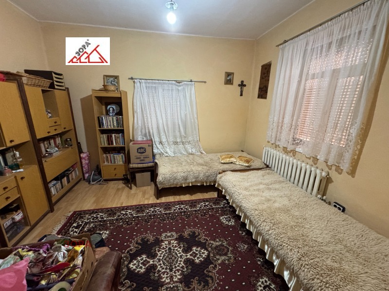 Продава КЪЩА, с. Костелево, област Враца, снимка 7 - Къщи - 49051074