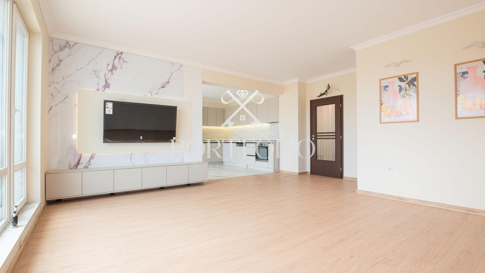 Продава 3-СТАЕН, гр. Бургас, Лазур