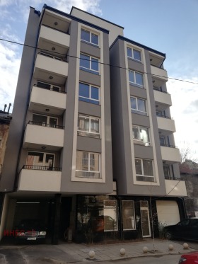Продажба на четеристайни апартаменти в град София — страница 4 - изображение 7 