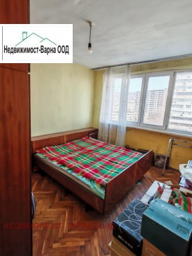 3 Schlafzimmer Tschajka, Warna 6