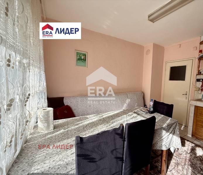 Продава 2-СТАЕН, гр. Русе, Родина 3, снимка 5 - Апартаменти - 52622072