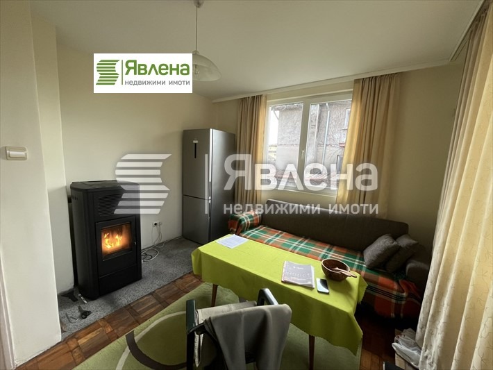 Продава КЪЩА, гр. София, Челопечене