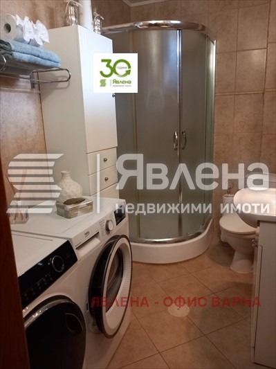 Продава КЪЩА, с. Безводица, област Добрич, снимка 9 - Къщи - 52879574