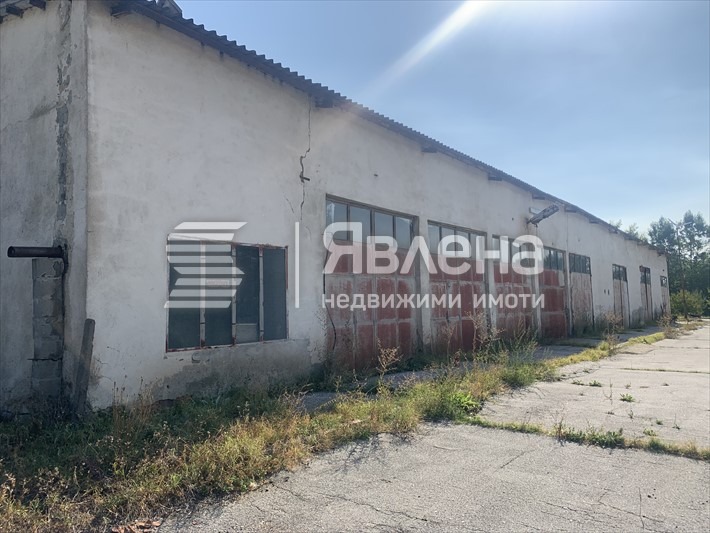 Til salg  Opbevaring region Sofia , Kostenets , 31000 kvm | 86562377