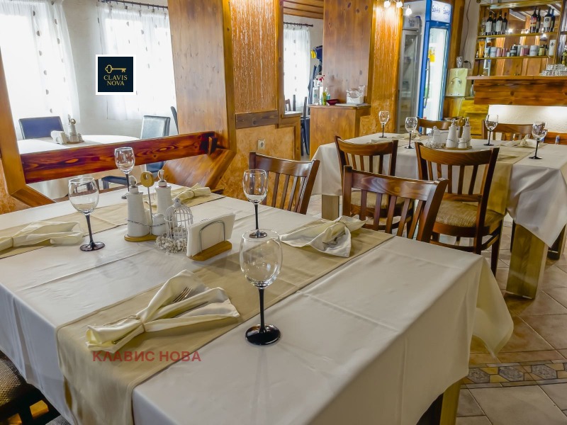 Продава ХОТЕЛ, с. Марчево, област Благоевград, снимка 9 - Хотели - 53472154