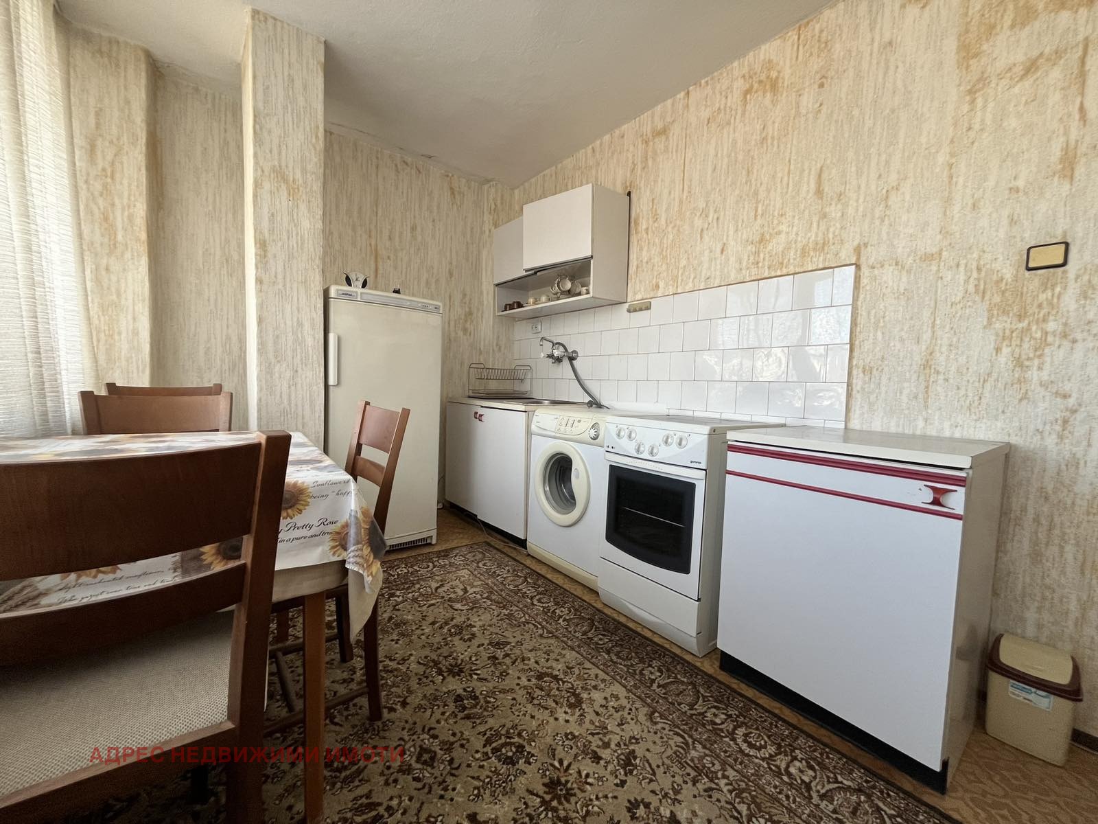 Продава 2-СТАЕН, гр. Казанлък, област Стара Загора, снимка 6 - Апартаменти - 54210156