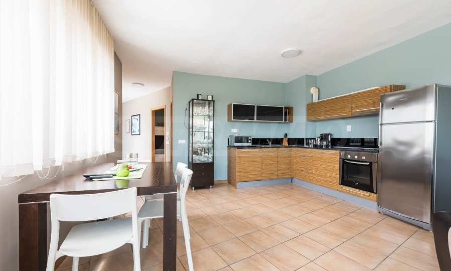 Продава 3-СТАЕН, гр. Бяла, област Варна, снимка 9 - Апартаменти - 50349796