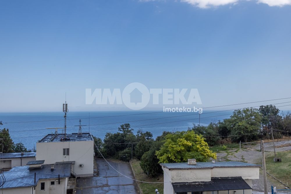Продава МНОГОСТАЕН, гр. Варна, Галата, снимка 16 - Апартаменти - 55896297