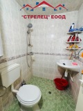 Продава ЕТАЖ ОТ КЪЩА, гр. Добрич, Пинета, снимка 13