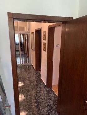 3+ bedroom Tsentar, Burgas 16