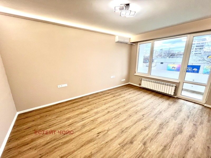 Продава 2-СТАЕН, гр. София, Свобода