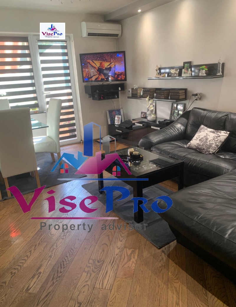 Продава  3-стаен град Благоевград , Широк център , 87 кв.м | 38328935 - изображение [2]