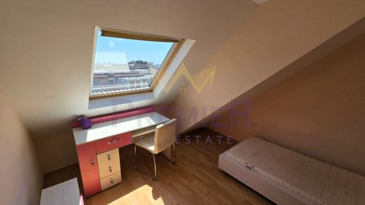 Продава 3-СТАЕН, гр. Варна, Цветен квартал, снимка 6 - Апартаменти - 54204949