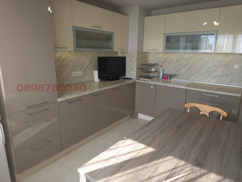 Продава 4-СТАЕН, гр. Бургас, Възраждане, снимка 7 - Апартаменти - 52780627