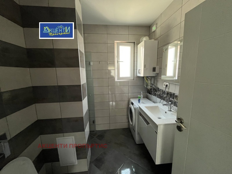 Продава КЪЩА, гр. Велико Търново, Център, снимка 7 - Къщи - 52075448