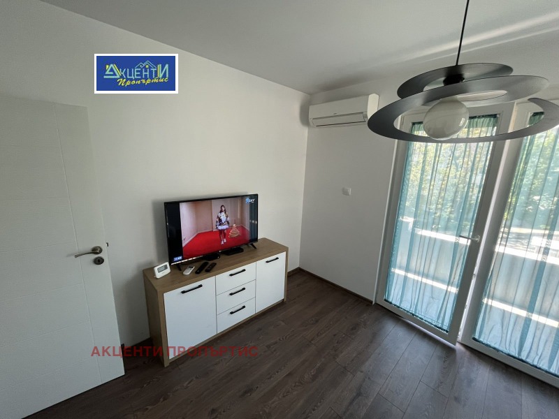 Продава КЪЩА, гр. Велико Търново, Център, снимка 3 - Къщи - 52075448