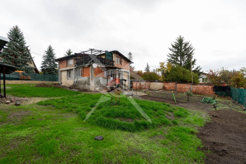 Продава КЪЩА, с. Хераково, област София област, снимка 16 - Къщи - 52355407