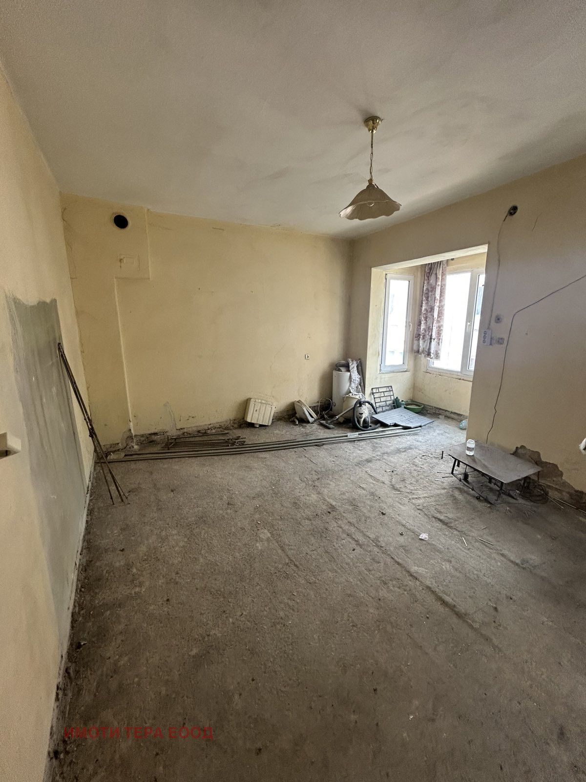 Продава ЕТАЖ ОТ КЪЩА, гр. Варна, Център, снимка 8 - Етаж от къща - 54822201