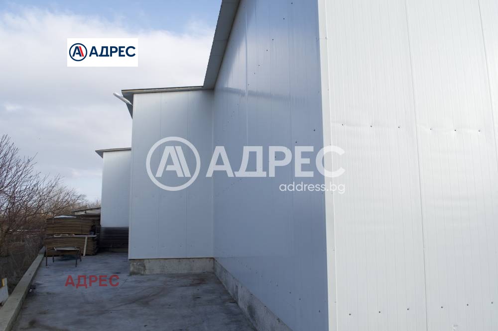 Продава СКЛАД, с. Пчелник, област Варна, снимка 3 - Складове - 54912626