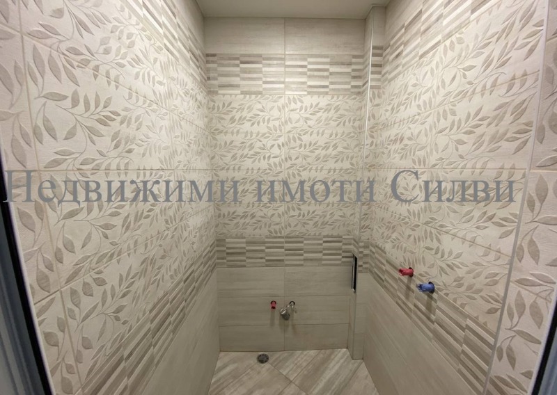 Продава 3-СТАЕН, гр. Шумен, Военно училище, снимка 2 - Апартаменти - 52602630