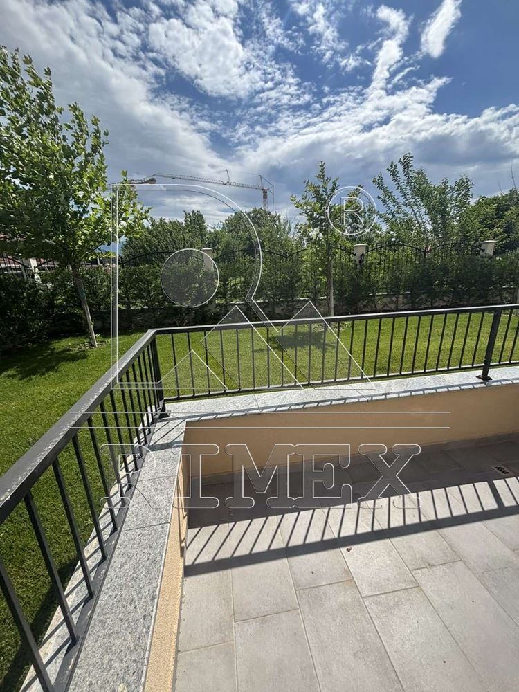 In vendita  1 camera da letto Plovdiv , Ostromila , 60 mq | 31850888